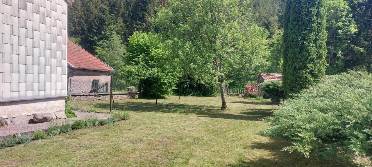 Villa Ferme De La Grange Du Bas Saint-Bresson Exterior foto